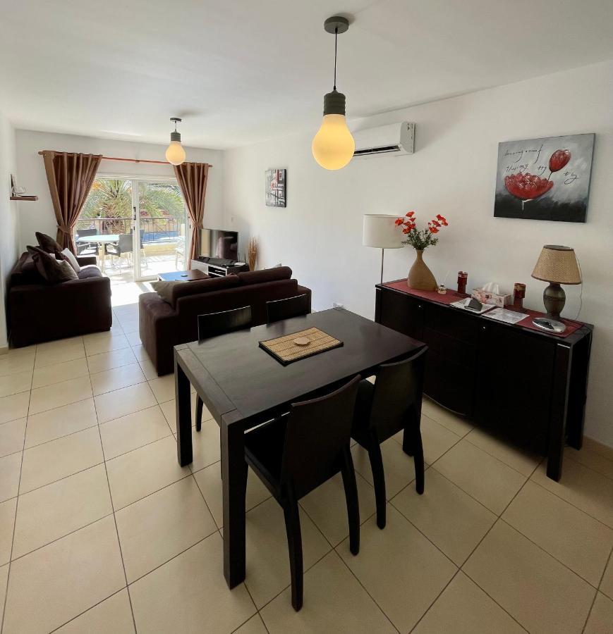 109 Queens Gardens, Paphos Leilighet Eksteriør bilde