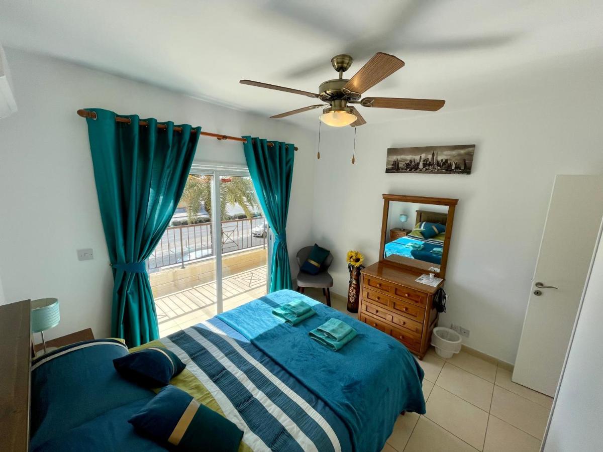 109 Queens Gardens, Paphos Leilighet Eksteriør bilde