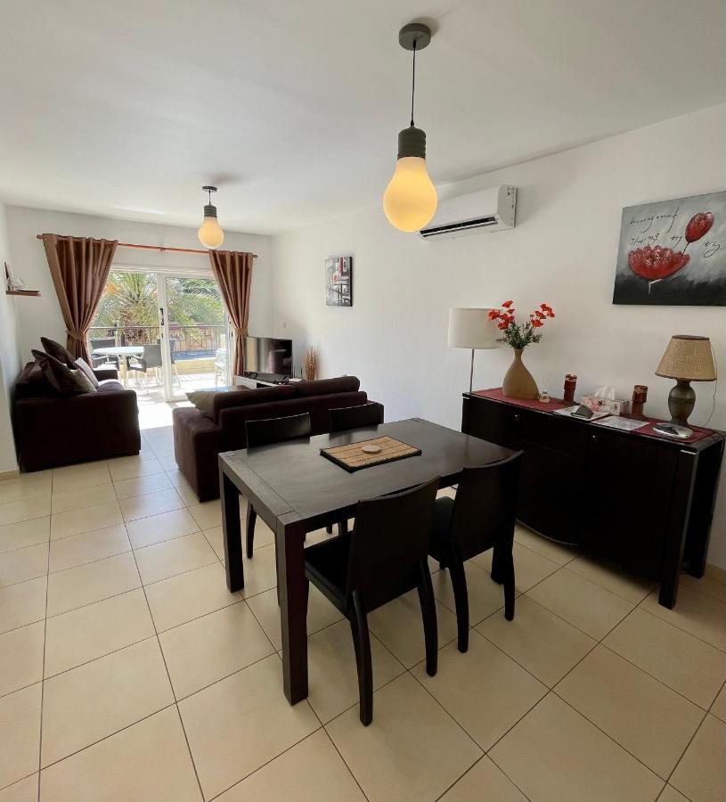 109 Queens Gardens, Paphos Leilighet Eksteriør bilde